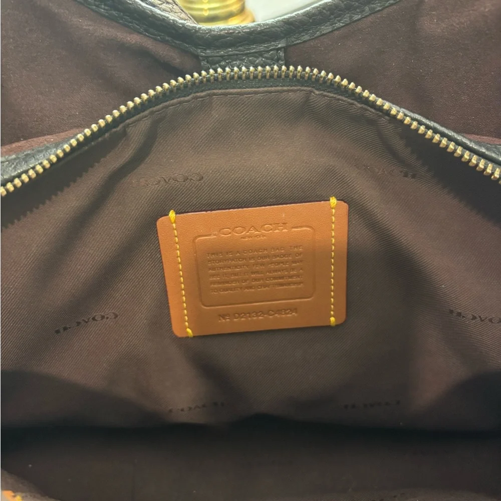 Coach Bella Leather Shoulder Bag - Picture 11 of 16